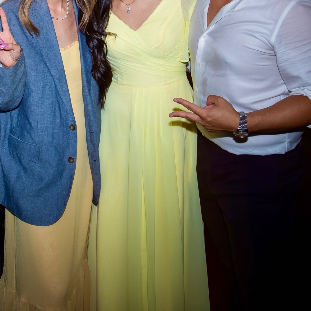 Yellow (canary) bridesmaid dress - only worn once! - Picture 4 of 9